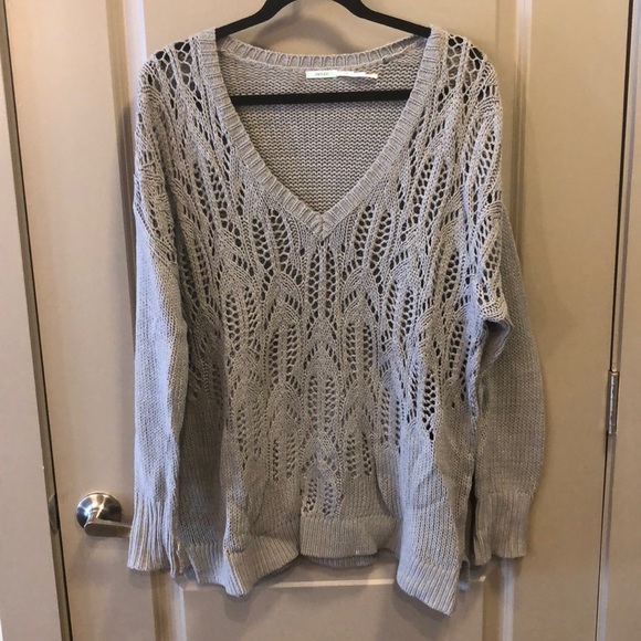 Over sized sweater - Picture 1 of 3